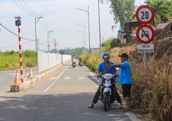 TP. Thủ Đức sắp hoàn thành tuyến đường tiền tỷ, hàng trăm hộ dân bị bít đường đi gần chục năm hồ hởi vui mừng